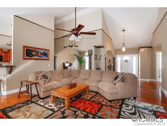 143 Lewis Creek Street - Photo 3