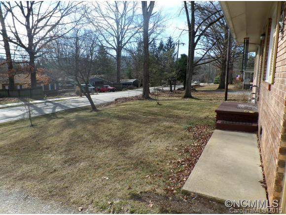 907 Montreat Road - Photo 15