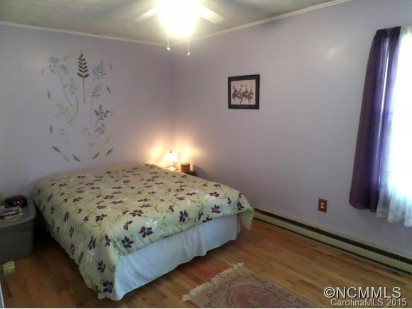 907 Montreat Road - Photo 9