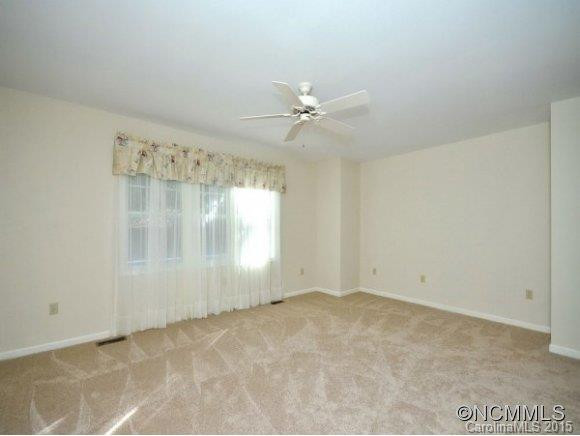 202 CHARLESTOWN DRIVE - Photo 6