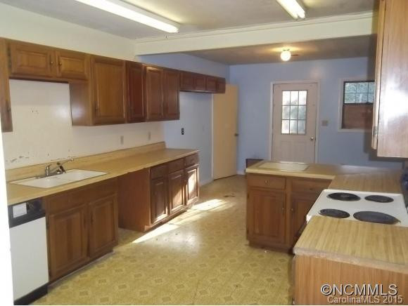 1741 Meadowbrook Terrace - Photo 4
