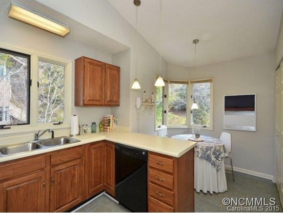 305 PINEY MOUNTAIN DR, Q-4 - Photo 6
