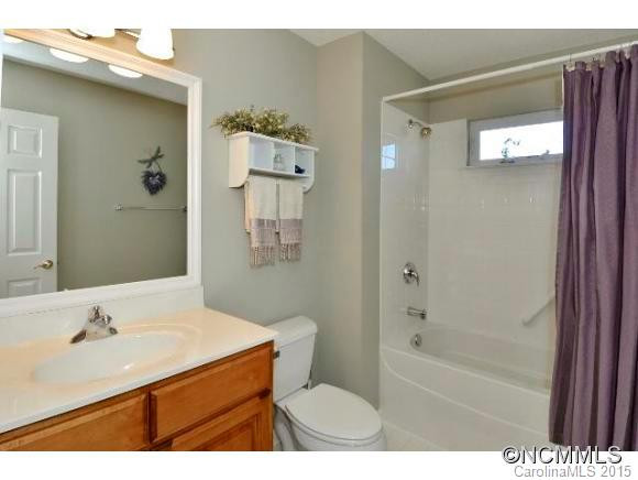 31 Danbury Lane - Photo 14