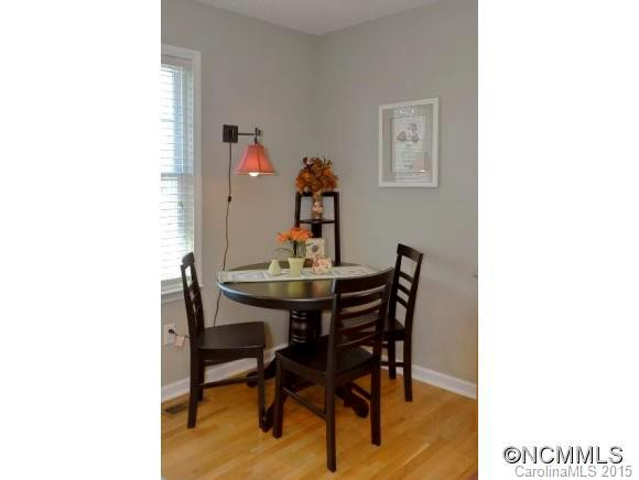 31 Danbury Lane - Photo 9