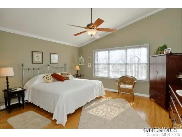 31 Danbury Lane - Photo 10