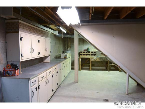 538 Valley Street - Photo 13