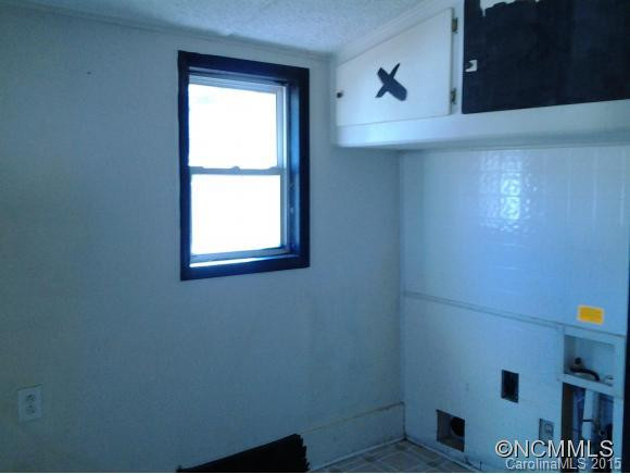 135 Hollywood St. - Photo 11