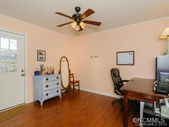 36 Woodrow Ave - Photo 19
