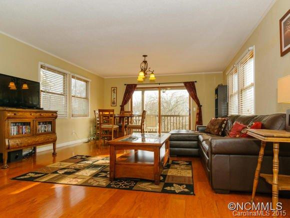 36 Woodrow Ave - Photo 4