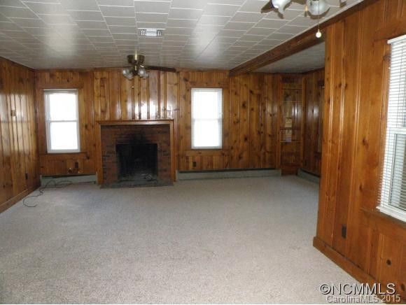488 Bee Tree Rd - Photo 2