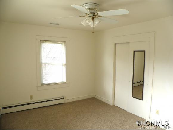 488 Bee Tree Rd - Photo 6