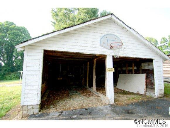 10 Pine Grove Street - Photo 11