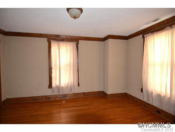 705 Rutherford Road - Photo 10