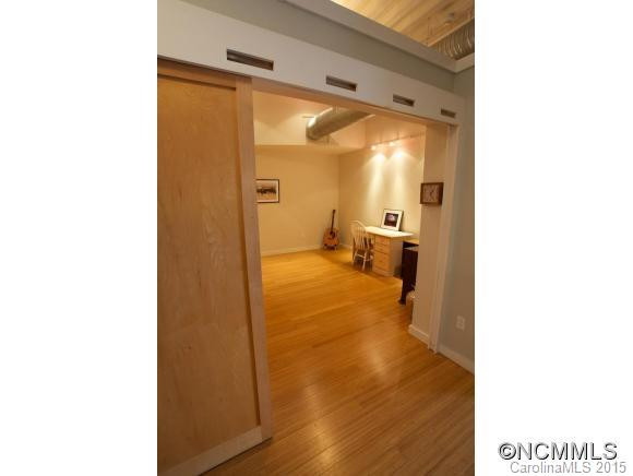 12 S. Lexington Ave. #301 - Photo 6