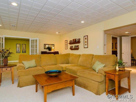501 Pinchot Drive - Photo 18