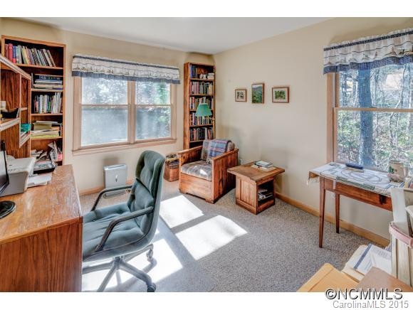 134 Hilltop Road - Photo 13