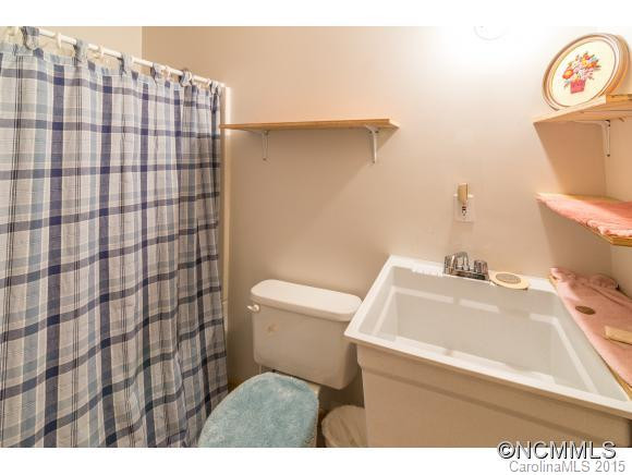 134 Hilltop Road - Photo 16
