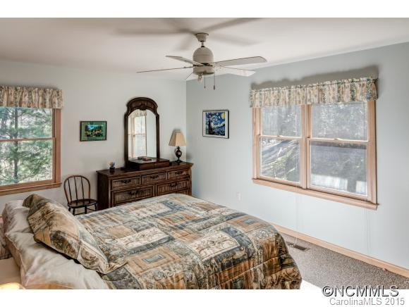 134 Hilltop Road - Photo 10