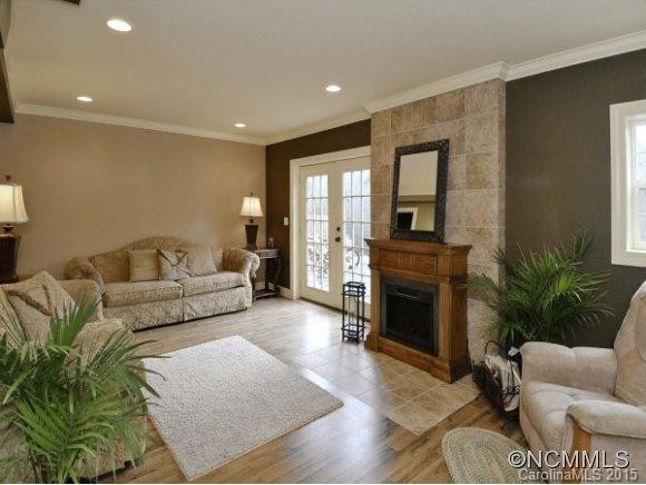 107 SHERRY LANE - Photo 18