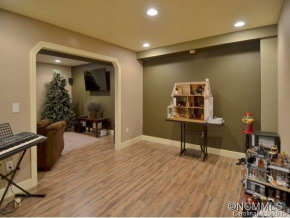 107 SHERRY LANE - Photo 21