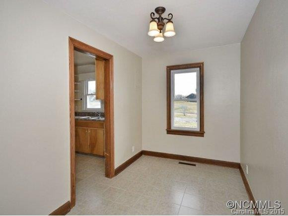 699 JUSTICE RIDGE ROAD - Photo 10