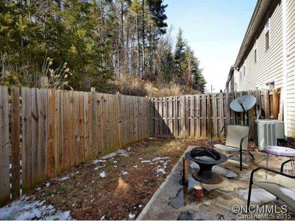 250 FARINGTON CIRCLE - Photo 13