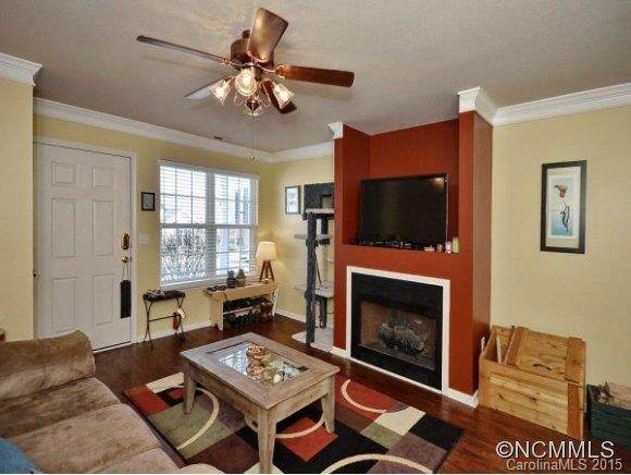 250 FARINGTON CIRCLE - Photo 3