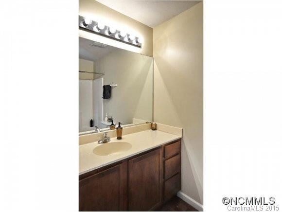 250 FARINGTON CIRCLE - Photo 9