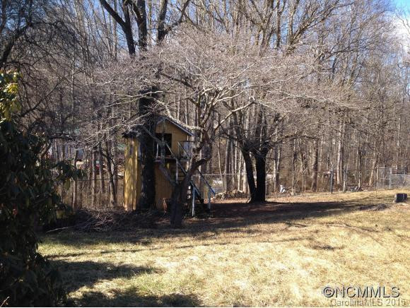 118 Maplewood Drive - Photo 3