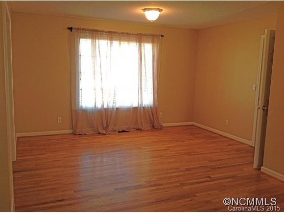111 Chestnut Lane - Photo 4