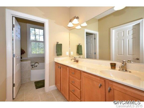 40 High Bush Lane - Photo 8