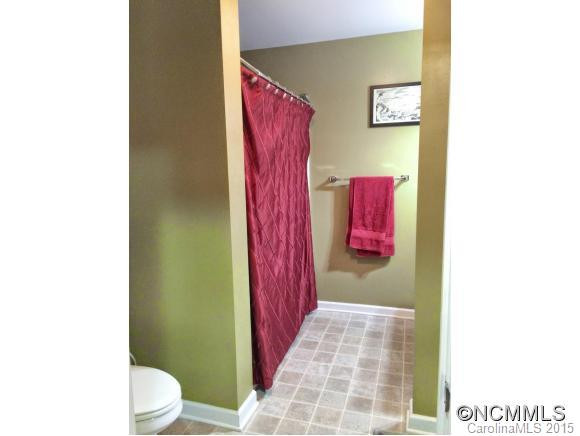 125 Clingman Avenue Unit 205 - Photo 8