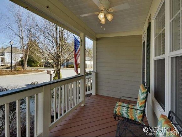 24 Avonlea - Photo 2