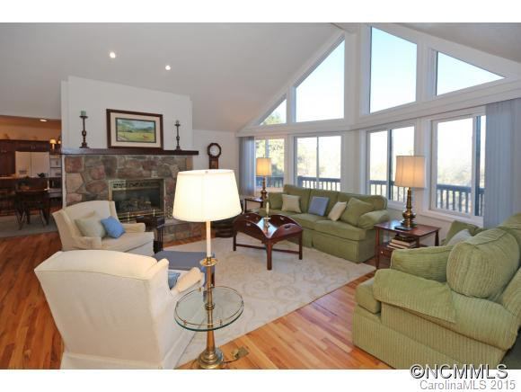15 Yellowwood Road - Photo 3