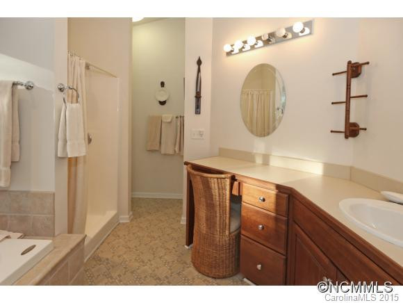 15 Yellowwood Road - Photo 8