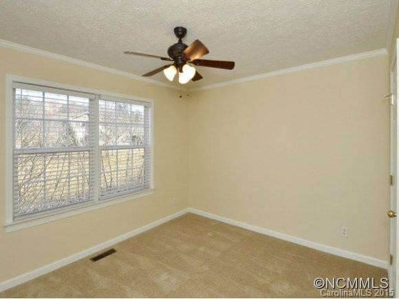 225 SPRINGFIELD MEADOW DRIVE - Photo 8