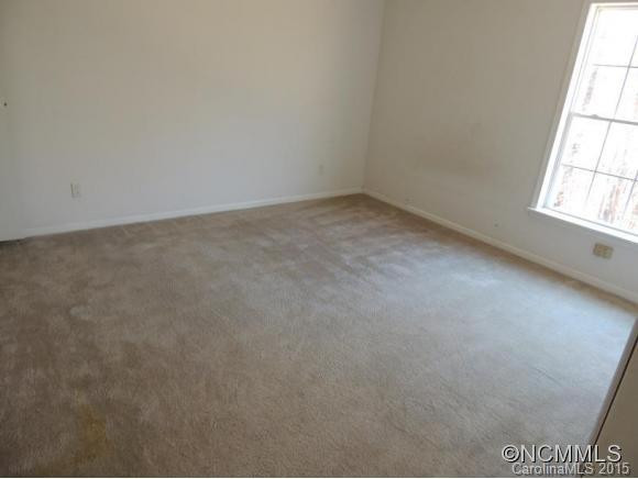 310 Hipp Road - Photo 4