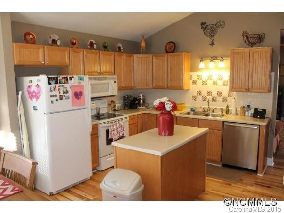 75 Village St. - Photo 14