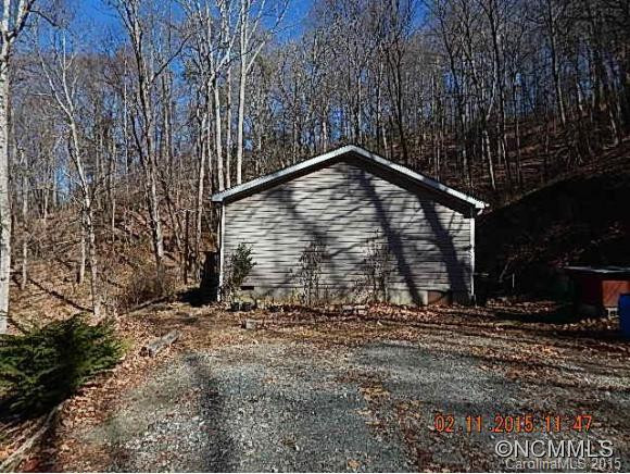 700 Hutch Mountain Rd - Photo 2