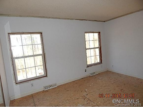 700 Hutch Mountain Rd - Photo 9