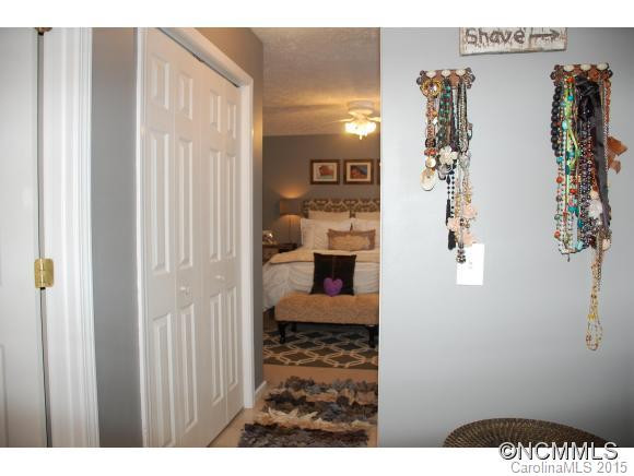 111 Loch Haven Rd. - Photo 17