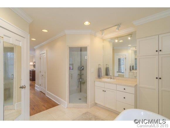 160 Kimberly Avenue - Photo 12