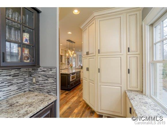 160 Kimberly Avenue - Photo 4