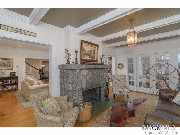 160 Kimberly Avenue - Photo 8