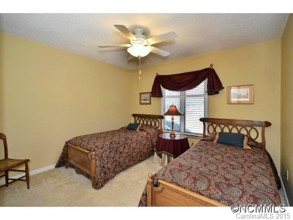 124 Deerlake Drive - Photo 13