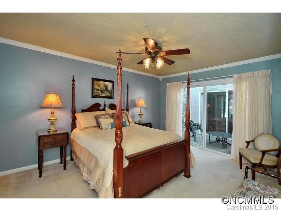 124 Deerlake Drive - Photo 9
