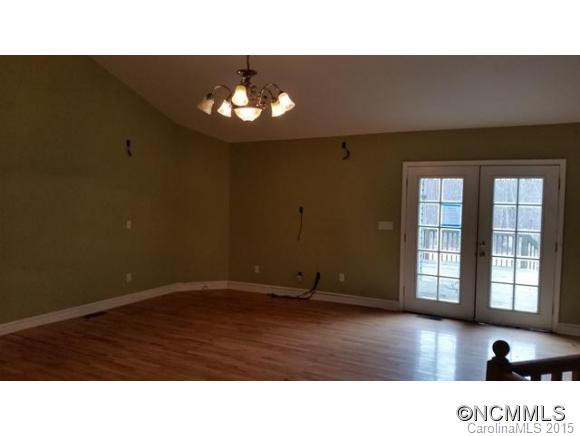 207 Miller Rhodes Lane - Photo 2