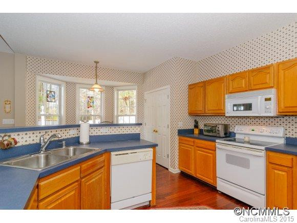 502 Winding Ivy Court - Photo 10
