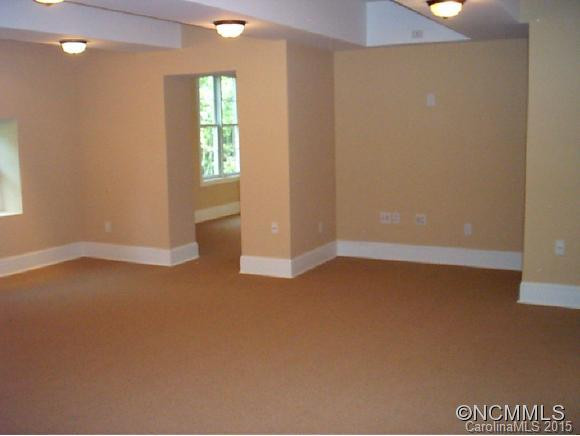 395 PENLAND ST. - Photo 11