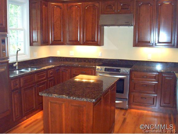 395 PENLAND ST. - Photo 5